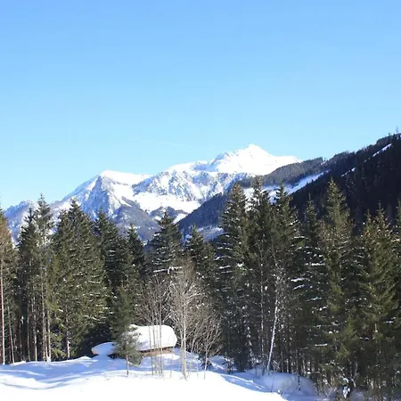 Blockhuette Radmer Dağ evi *